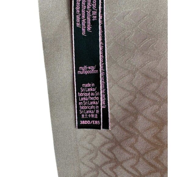 Victorias Secret Strapless Bra Womens 38DD Lightly Lined Underwire - Picture 8 of 8